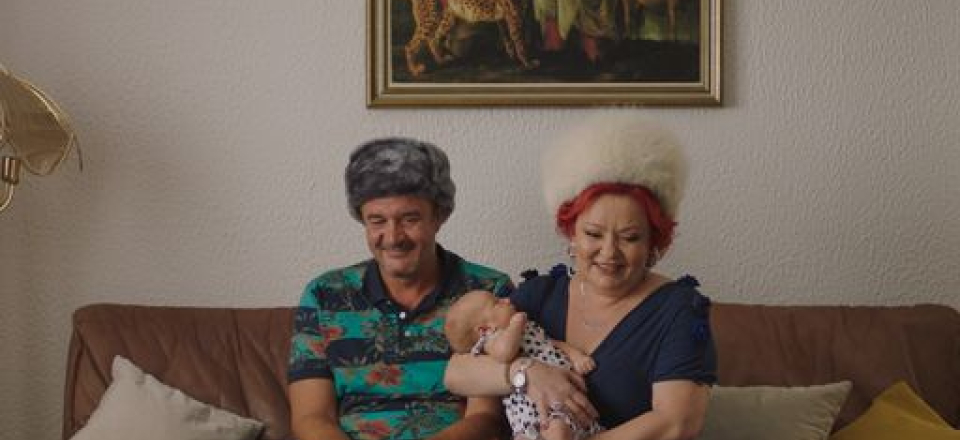 DA LI STE VIDELI OVU ŽENU?